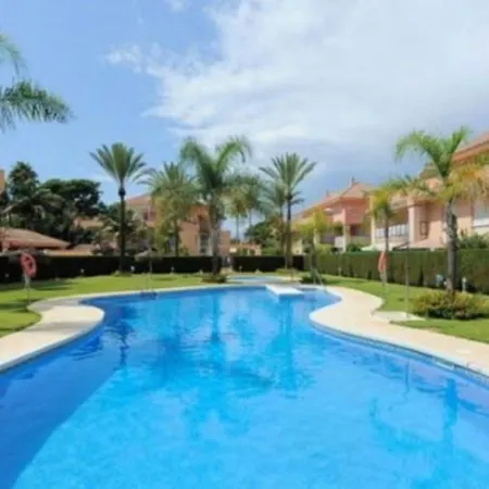 Jardines De Lunamar