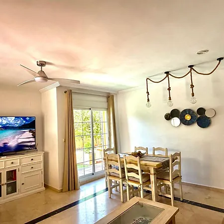 Jardines De Lunamar Apartment Marbella
